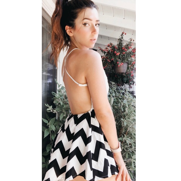 SUMMER ROMPER - Picture 4 of 4